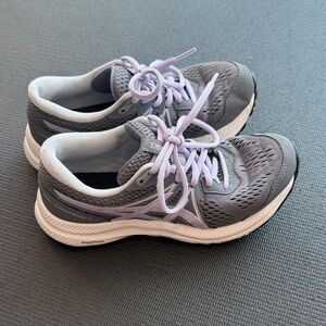 Asics Women's Gray and Lavender Athletic Shoes